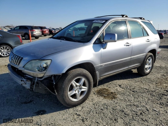 2001 Lexus RX 300 with VIN JTJHF10U110203634, listed as a Copart auction lot 42442595 with 201,214 mi miles and Salvage Title. Bid and sale history available at carsss.com. Image 1.