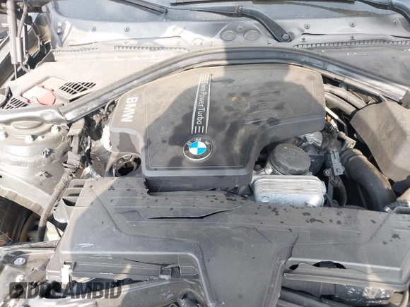 2015 BMW 3 Series 328i с VIN WBA3A5G57FNS89315, выставлен на аукционе IAAI как лот 42293358 с пробегом Не указан миль и . История ставок и продаж доступна на DreamBid. Изображение 10.