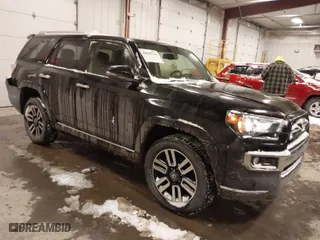 2018 Toyota 4Runner SR5 with VIN JTEBU5JRXJ5562513, listed as a IAAI auction lot 41629714 with 140,550 mi miles. Bid and sale history available at carsss.com. Image 1.