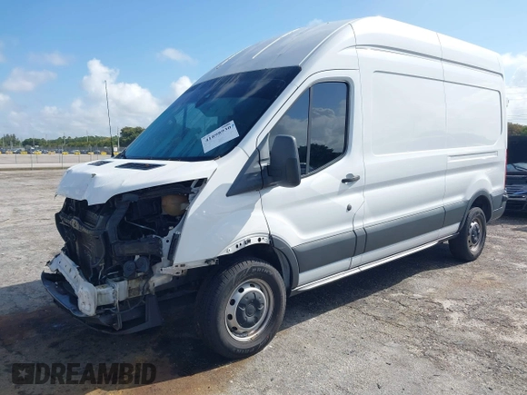 2018 Ford Transit with VIN 1FTYR2XM6JKA01981, listed as a IAAI auction lot 41898930 with 128,326 mi miles and . Bid and sale history available at DreamBid. Image 2.