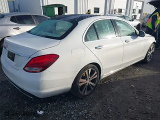 2015 Mercedes-Benz C-Class C 300 with VIN 55SWF4JB0FU056996, listed as a IAAI auction lot 41162582 with 149,333 mi miles. Bid and sale history available at carsss.com. Image 4.