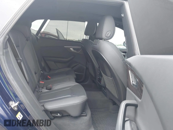 2019 Audi Q8 Prestige z VIN WA1FVAF13KD019245, wystawiony jako IAAI lot #42194524 z przebiegiem 74 703 mil mil oraz . Historia ofert i sprzedaży dostępna na DreamBid. Obrazek 8.