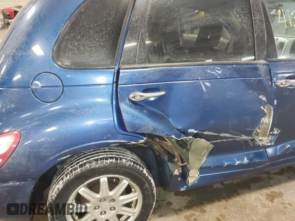 2009 Chrysler PT Cruiser Touring with VIN 3A8FY58969T589888, listed as a IAAI auction lot 41312791 with 133,184 mi miles. Bid and sale history available at carsss.com. Image 6.