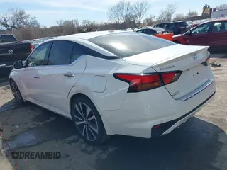 2020 Nissan Altima Platinum with VIN 1N4BL4FV8LN302630, listed as a IAAI auction lot 41844295 with 57,598 mi miles and . Bid and sale history available at carsss.com. Image 3.