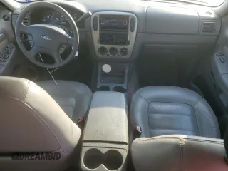 2004 Ford Explorer XLT z VIN 1FMZU63E54ZB33629, wystawiony jako Copart lot #75962824 z przebiegiem 110 479 mil mil oraz Czysty tytuł • Clean title. Historia ofert i sprzedaży dostępna na DreamBid. Obrazek 8.