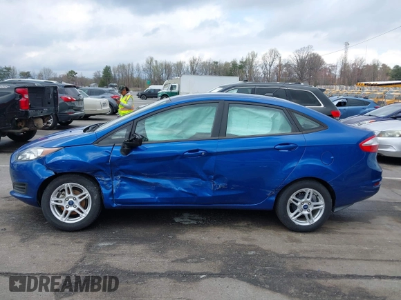 2019 Ford Fiesta SE with VIN 3FADP4BJXKM128486, listed as a IAAI auction lot 41876011 with 77,978 mi miles. Bid and sale history available at carsss.com. Image 14.