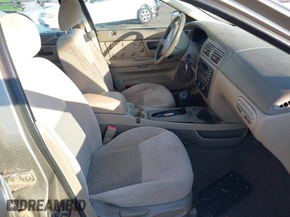 2004 Ford Taurus SES with VIN 1FAFP55S74A116833, listed as a IAAI auction lot 39086934 with Not provided miles and . Bid and sale history available at DreamBid. Image 5.