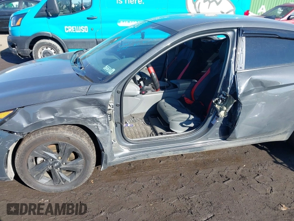 2023 Hyundai Elantra SEL with VIN KMHLM4AG7PU568751, listed as a IAAI auction lot 41657184 with 87,088 mi miles and . Bid and sale history available at DreamBid. Image 6.