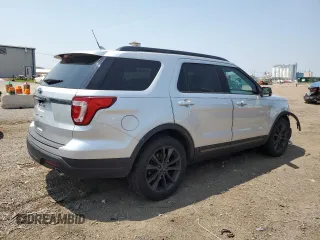 2018 Ford Explorer XLT with VIN 1FM5K7D88JGA52781, listed as a Copart auction lot 60280685 with 59,687 mi miles and Salvage title. Bid and sale history available at DreamBid. Image 3.