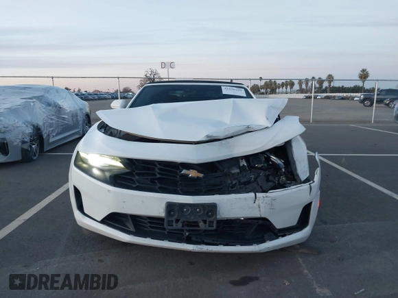 2019 Chevrolet Camaro 1LT with VIN 1G1FB3DXXK0127668, listed as a IAAI auction lot 41226259 with 132,555 mi miles. Bid and sale history available at carsss.com. Image 12.
