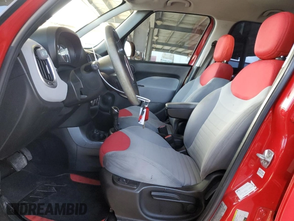 2014 FIAT 500L Easy z VIN ZFBCFABH9EZ001237, wystawiony jako Copart lot #49286045 z przebiegiem 131 824 mil mil oraz Szkoda całkowita • Salvage title. Historia ofert i sprzedaży dostępna na DreamBid. Obrazek 7.