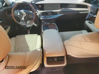 2019 Lexus LS 500 with VIN JTHB51FF2K5009086, listed as a Copart auction lot 52025265 with 93,215 mi miles and Non repairable. Bid and sale history available at DreamBid. Image 8.
