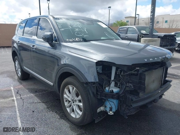2020 Kia Telluride LX with VIN 5XYP24HC1LG053769, listed as a IAAI auction lot 41191650 with 24,768 mi miles. Bid and sale history available at carsss.com. Image 1.