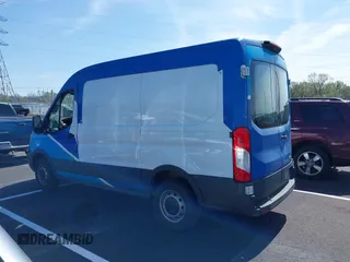2018 Ford Transit with VIN 1FTYR1CM1JKA85403, listed as a IAAI auction lot 41922452 with 193,392 mi miles and . Bid and sale history available at DreamBid. Image 14.
