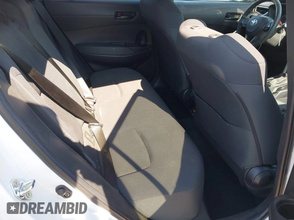 2022 Toyota Corolla Cross LE z VIN 7MUCAABG3NV030906, wystawiony jako IAAI lot #42475640 z przebiegiem 119 135 mil mil oraz . Historia ofert i sprzedaży dostępna na DreamBid. Obrazek 8.