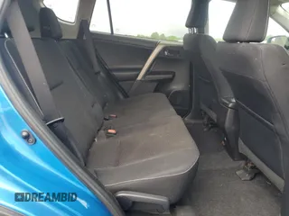 2016 Toyota RAV4 XLE z VIN 2T3RFREV8GW526994, wystawiony jako Copart lot #55227825 z przebiegiem 71 178 mil mil oraz Szkoda całkowita • Salvage title. Historia ofert i sprzedaży dostępna na DreamBid. Obrazek 11.