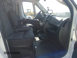 2020 Ram ProMaster Cargo with VIN 3C6TRVDGXLE110970, listed as a IAAI auction lot 42109762 with 71,539 mi miles and . Bid and sale history available at carsss.com. Image 5.