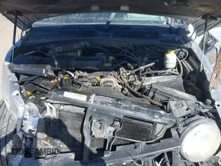 2004 Jeep Liberty Sport with VIN 1J4GL48K84W145318, listed as a IAAI auction lot 41885018 with 174,041 mi miles. Bid and sale history available at carsss.com. Image 10.