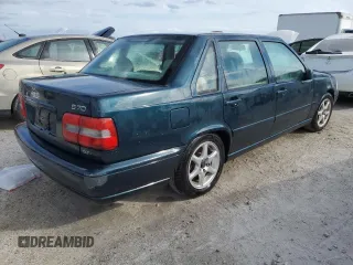 1998 Volvo S70 z VIN YV1LS5675W3511553, wystawiony jako Copart lot #75102454 z przebiegiem Nie podano mil oraz Szkody całkowita. Historia ofert i sprzedaży dostępna na DreamBid. Obrazek 3.