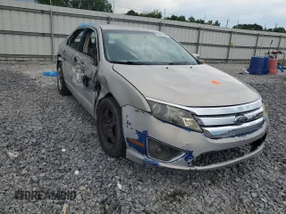 2010 Ford Fusion SE with VIN 3FAHP0HG5AR367547, listed as a Copart auction lot 60896965 with 136,589 mi miles and Salvage title. Bid and sale history available at DreamBid. Image 4.