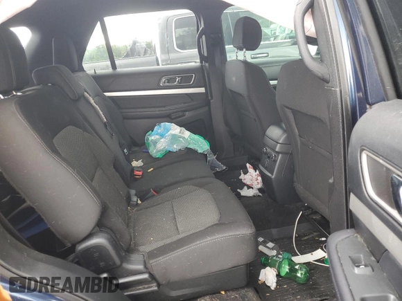 2017 Ford Explorer XLT z VIN 1FM5K8DH5HGC36348, wystawiony jako Copart lot #58332195 z przebiegiem 134 314 mil mil oraz Szkoda całkowita • Salvage title. Historia ofert i sprzedaży dostępna na DreamBid. Obrazek 11.