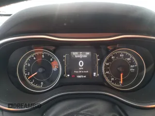 2020 Jeep Cherokee Latitude with VIN 1C4PJLCB7LD610291, listed as a Copart auction lot 45056635 with 108,273 mi miles and Salvage Title. Bid and sale history available at DreamBid. Image 9.
