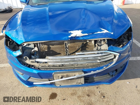 2018 Ford Fusion SE with VIN 3FA6P0HDXJR168152, listed as a IAAI auction lot 41740165 with 129,636 mi miles. Bid and sale history available at carsss.com. Image 6.