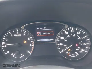 2017 Nissan Pathfinder S with VIN 5N1DR2MM6HC660212, listed as a IAAI auction lot 41905628 with 123,669 mi miles. Bid and sale history available at carsss.com. Image 7.
