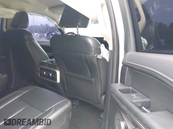 2022 Ford Expedition XLT with VIN 1FMJU1HT0NEA14953, listed as a IAAI auction lot 42053845 with 44,670 mi miles. Bid and sale history available at carsss.com. Image 8.