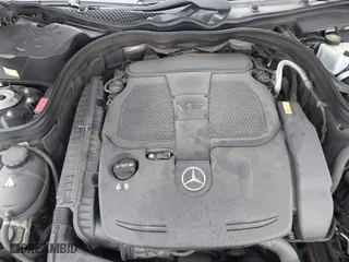 2013 Mercedes-Benz E-Class E 350 Luxury with VIN WDDHF8JB1DA738136, listed as a IAAI auction lot 41774836 with 181,846 mi miles. Bid and sale history available at carsss.com. Image 10.