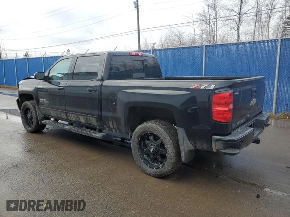 2018 Chevrolet Silverado 1500 LT with VIN 1GCUKREC0JF103260, listed as a Copart auction lot 86962104 with 202,480 mi miles and Salvage Title. Bid and sale history available at DreamBid. Image 2.