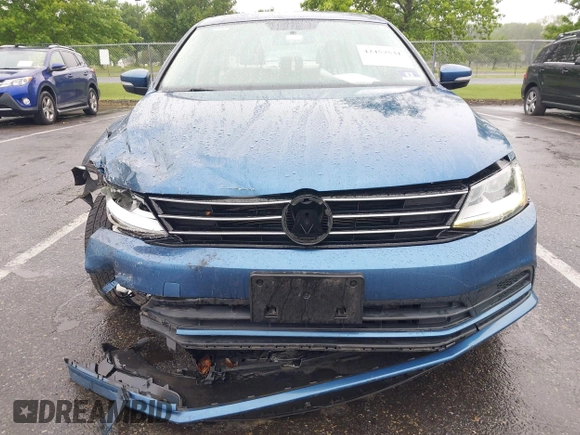2017 Volkswagen Jetta SE with VIN 3VWDB7AJ0HM293674, listed as a IAAI auction lot 42457531 with 74,109 mi miles and . Bid and sale history available at DreamBid. Image 6.