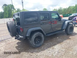 2018 Jeep Wrangler Unlimited Sport S with VIN 1C4BJWDG1JL849635, listed as a IAAI auction lot 42060964 with 60,405 mi miles and . Bid and sale history available at DreamBid. Image 4.