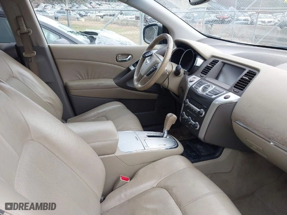 2009 Nissan Murano S with VIN JN8AZ18U09W027706, listed as a IAAI auction lot 41059332 with 197,968 mi miles. Bid and sale history available at carsss.com. Image 5.