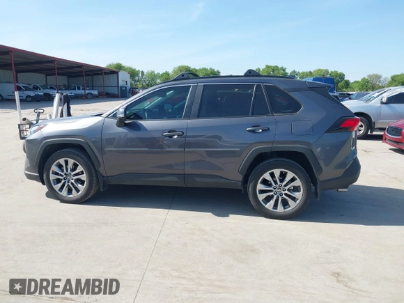 2024 Toyota RAV4 XLE Premium с VIN 2T3C1RFV2RC272612, выставлен на аукционе IAAI как лот 41881892 с пробегом 11 054 миль миль и . История ставок и продаж доступна на DreamBid. Изображение 14.