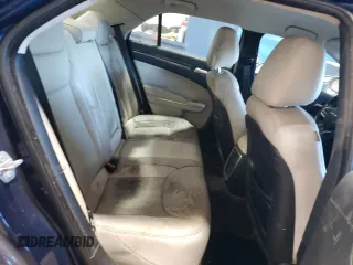 2017 Chrysler 300 Limited z VIN 2C3CCARG3HH622016, wystawiony jako Copart lot #49293935 z przebiegiem Nie podano mil oraz Szkoda całkowita • Salvage title. Historia ofert i sprzedaży dostępna na DreamBid. Obrazek 10.