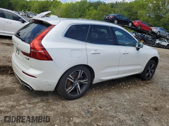2019 Volvo XC60 R-Design z VIN LYVA22RMXKB234121, wystawiony jako Copart lot #57457405 z przebiegiem 93 792 mil mil oraz Szkoda całkowita • Salvage title. Historia ofert i sprzedaży dostępna na DreamBid. Obrazek 3.