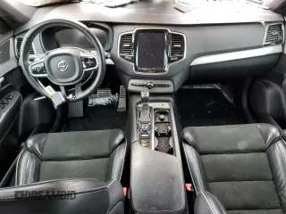 2016 Volvo XC90 T6 R-Design с VIN YV4A22PM7G1059213, выставлен на аукционе Copart как лот 42917745 с пробегом Не указан миль и Списание • Salvage title. История ставок и продаж доступна на DreamBid. Изображение 8.