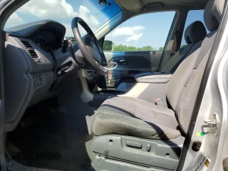 2008 Honda Pilot SE z VIN 5FNYF18398B037776, wystawiony jako Copart lot #60723815 z przebiegiem 241 169 mil mil oraz Szkoda całkowita • Salvage title. Historia ofert i sprzedaży dostępna na DreamBid. Obrazek 7.