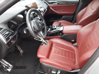 2021 BMW X4 xDrive30i z VIN 5UX2V1C06M9F10870, wystawiony jako Copart lot #37548973 z przebiegiem 13 840 mil mil oraz . Historia ofert i sprzedaży dostępna na DreamBid. Obrazek 7.