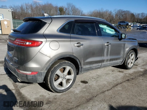 2017 Lincoln MKC Premiere with VIN 5LMCJ1D90HUL04659, listed as a Copart auction lot 45503395 with 193,677 mi miles and Salvage Title. Bid and sale history available at DreamBid. Image 3.