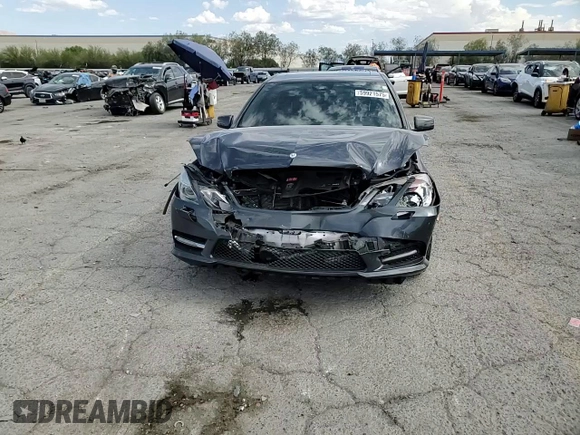 2012 Mercedes-Benz E 350 Luxury с VIN WDDHF5KB7CA630468, выставлен на аукционе Copart как лот 59921575 с пробегом 122 425 миль миль и Списание • Salvage title. История ставок и продаж доступна на DreamBid. Изображение 13.