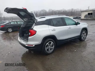 2021 GMC Terrain SLT z VIN 3GKALPEV3ML398696, wystawiony jako IAAI lot #41494101 z przebiegiem 42 327 mil mil oraz . Historia ofert i sprzedaży dostępna na DreamBid. Obrazek 4.