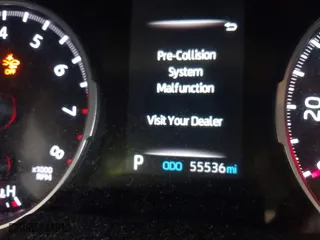 2021 Toyota RAV4 XLE with VIN 2T3P1RFV0MW151943, listed as a IAAI auction lot 39720685 with 55,536 mi miles. Bid and sale history available at carsss.com. Image 7.