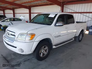 2005 Toyota Tundra SR5 with VIN 5TBET34155S475769, listed as a IAAI auction lot 41663685 with 271,212 mi miles. Bid and sale history available at carsss.com. Image 17.