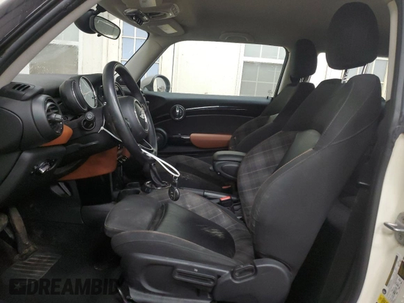 2017 MINI Hardtop Cooper S with VIN WMWXP7C38H2A45812, listed as a Copart auction lot 50660495 with 81,628 mi miles and Clean Title. Bid and sale history available at DreamBid. Image 7.