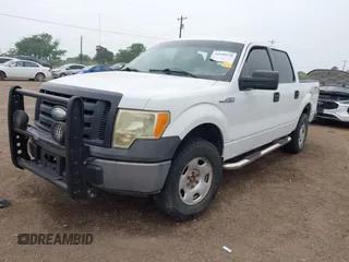 2009 Ford F-150 XL с VIN 1FTRW14869FB13294, выставлен на аукционе IAAI как лот 42100120 с пробегом 168 754 миль миль и . История ставок и продаж доступна на DreamBid. Изображение 2.