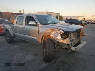2015 Toyota Tacoma PreRunner with VIN 3TMKU4HN8FM044970, listed as a Copart auction lot 81277284 with 106,660 mi miles and Salvage title. Bid and sale history available at DreamBid. Image 4.