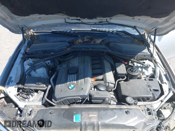 2008 BMW 5 Series 528i with VIN WBANU53598CT03171, listed as a IAAI auction lot 42086762 with 185,630 mi miles and . Bid and sale history available at carsss.com. Image 10.