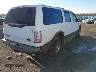 2000 Ford Excursion Limited с VIN 1FMSU43F4YEC71853, выставлен на аукционе IAAI как лот 41405726 с пробегом 225 956 миль миль и . История ставок и продаж доступна на DreamBid. Изображение 4.